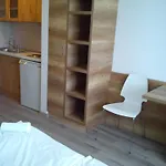 Dias Panzio Apartment *